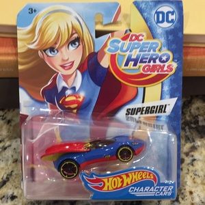 Supergirl Hot Wheels Die-Cast Character Car/New